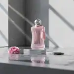 Fuin Pink Perfume Bottle with Tassel - A luxurious fragrance bottle from Fuin.