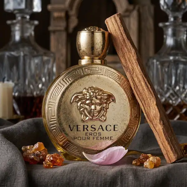 Versace Eros Pour Femme - A luxurious fragrance presented in an elegant gold bottle at Beautinow.