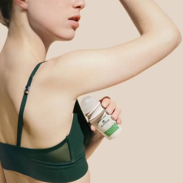 The Body Shop Aloe Caring Roll-on Deodorant - Image 4
