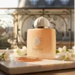 Amouage Light of Light fragrance - A premium luxury perfume available at Beautinow.