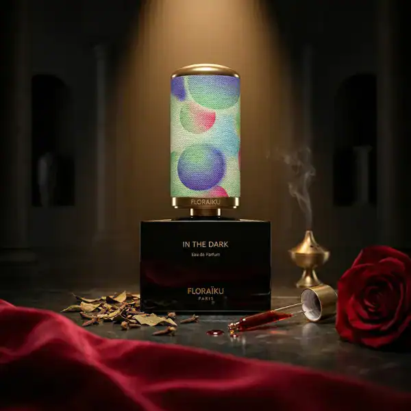 Floraiku In The Dark Eau de Parfum - 50ml (Tester no Cap).