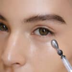 Lancôme Advanced Génifique Yeux Light Pearl Youth Activating Eye & Lash Concentrate - Image 5