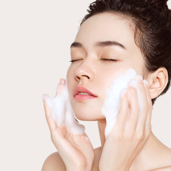 Round Lab Soybean Cleanser - Image 6