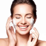 Kose - Cosme Decorte Clay Blanc Herbal Concentrate Purifying Smoothing Face Wash - Image 5