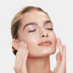 Lunasol Smoothing Gel Face Wash - Image 5