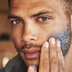 Rituals Homme Charcoal Face Scrub - Image 4