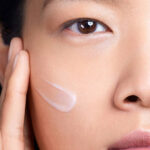 Clarins V Shaping Facial Lift Serum - Image 5