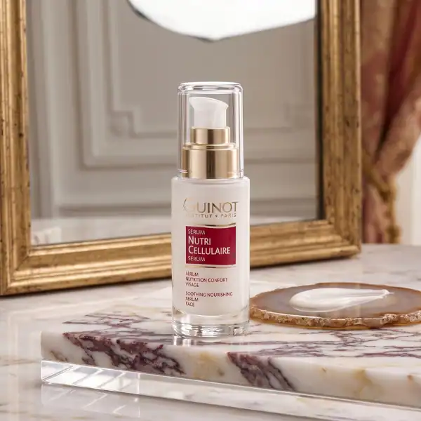 Elegant Nutri Cellulaire serum by Guinot for nourishing and soothing facial skin.