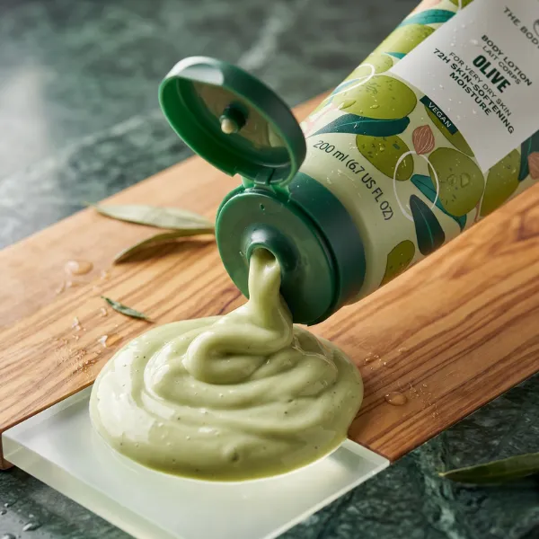 The Body Shop Olive Body Lotion - A premium nourishing moisturizer available at Beautinow.
