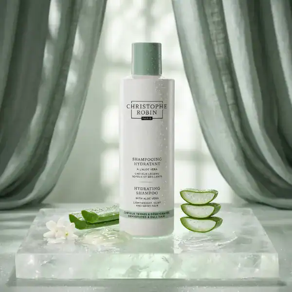 Christophe Robin Hydrating Shampoo - A premium hair care product available at Beautinow.