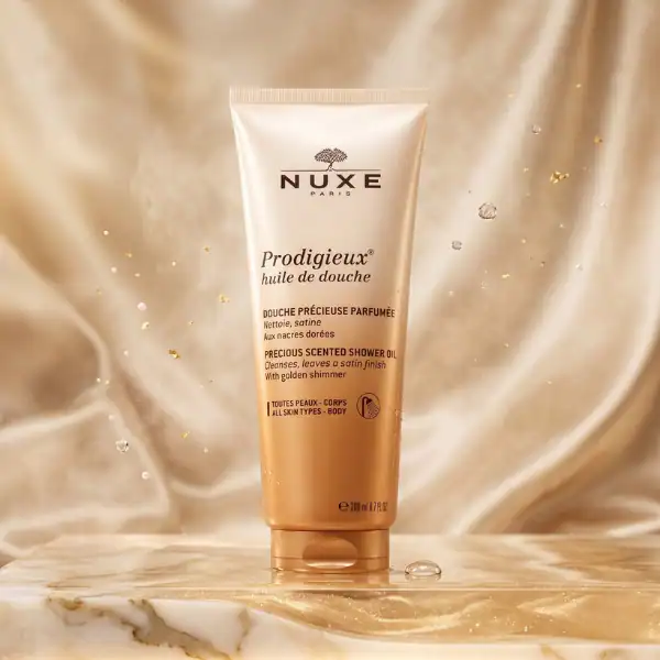 Nuxe Rev de The Moisturising Milk - A luxurious skincare product available at Beautinow.