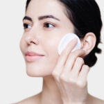 Kose - Cosme Decorte AQ Whitening Lotion - Image 5