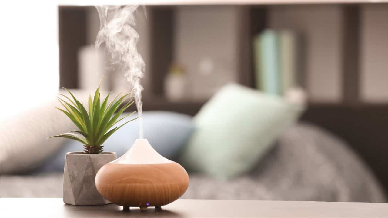How to Remove Perfume Smell from Room X Essential Oil Diffuser