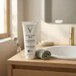 Vichy Pureté Thermale 3-in-1 One Step Cleanser - A premium skincare product available at Beautinow.