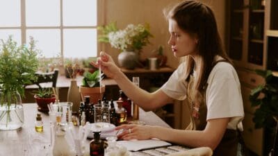 How to Make Perfume Without Alcohol