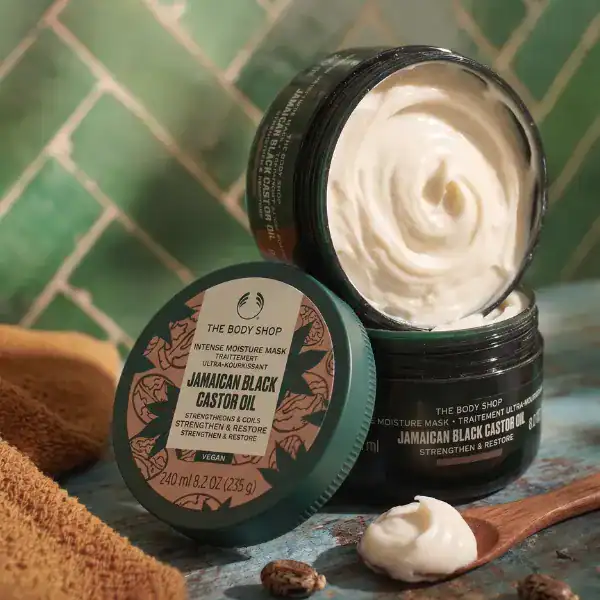 Jamaican Black Castor Oil Hair Mask - A premium hair treatment available at Beautinow.