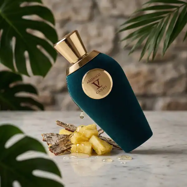 V Canto Arsenico Extrait de Parfum - A luxurious niche fragrance available at Beautinow.