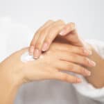 Nuxe Nuxuriance Ultra Anti‑Dark Spots Hand Cream - Image 4