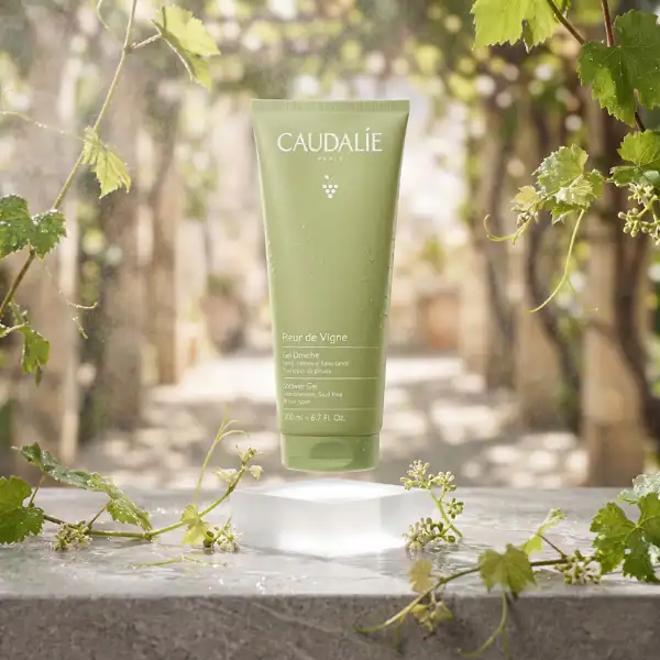 Caudalie Vinoclean Moisturizing Toner - A refreshing skincare product available at Beautinow.