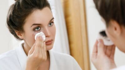 How to Remove Makeup Properly: Complete Step-by-Step Guide for All Skin Types