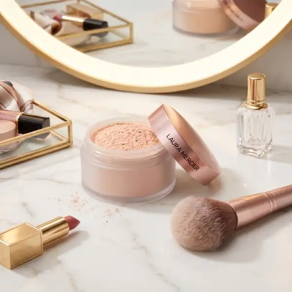 Laura Mercier Tinted Moisturizer - A premium skincare product available at Beautinow.