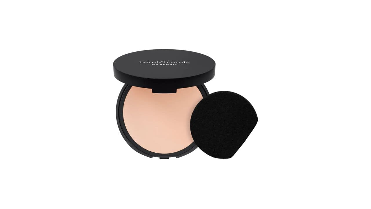 10 Best Powder Foundations for Dry Skin X bareMinerals BAREPRO 24HR Skin Perfecting Talc-Free Matte Powder Foundation