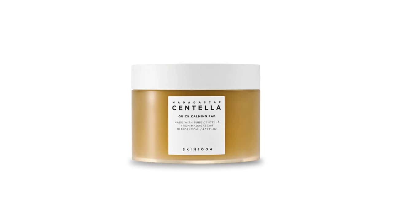 10 Must-Try Natural Skincare Products for Sensitive Skin X SKIN1004 Madagascar Centella Quick Calming Pad