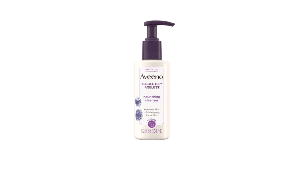Best Face Cleansers for Dry Skin X Aveeno Absolutely Ageless Nourishing Cleanser