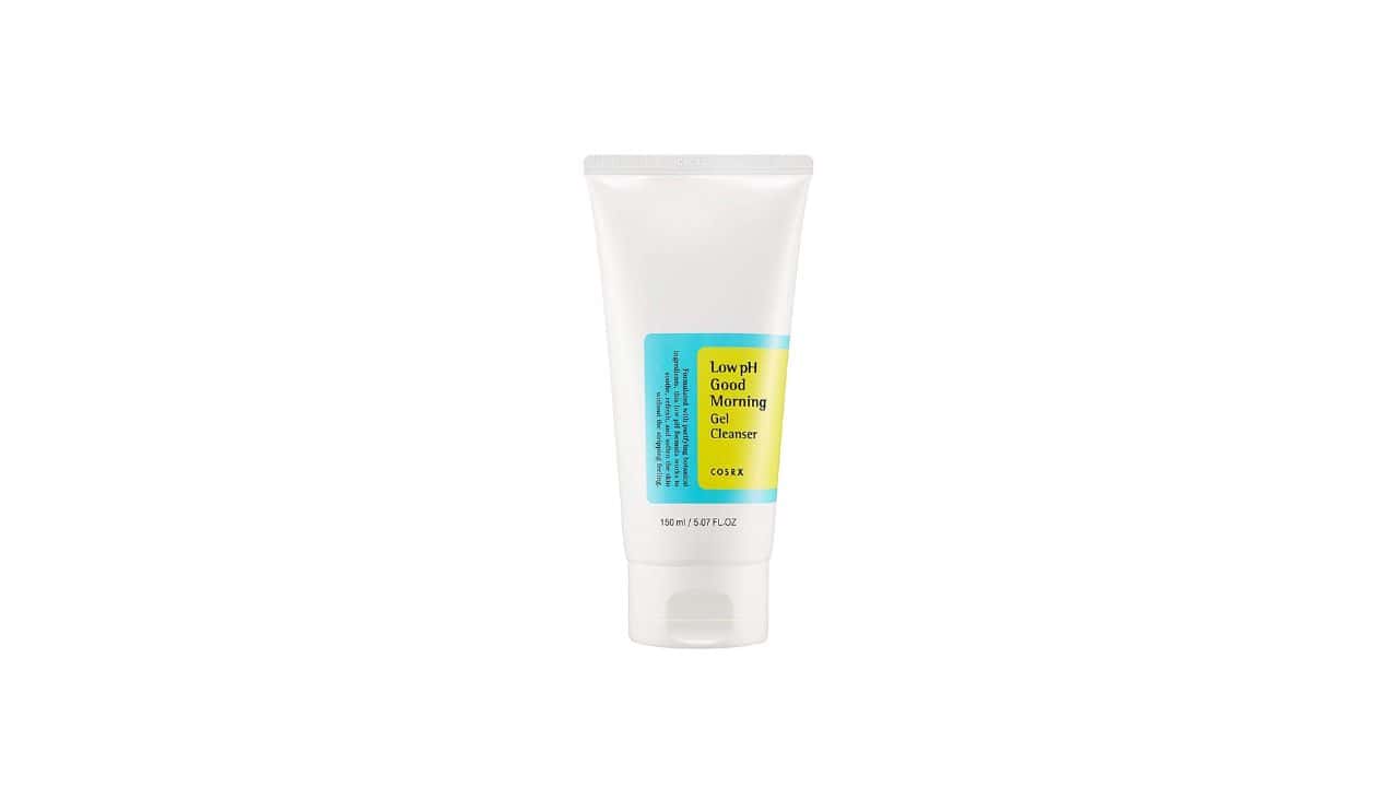 Best Natural Skincare Products for Oily Skin X COSRX Low-pH Good Morning Gel Cleanser