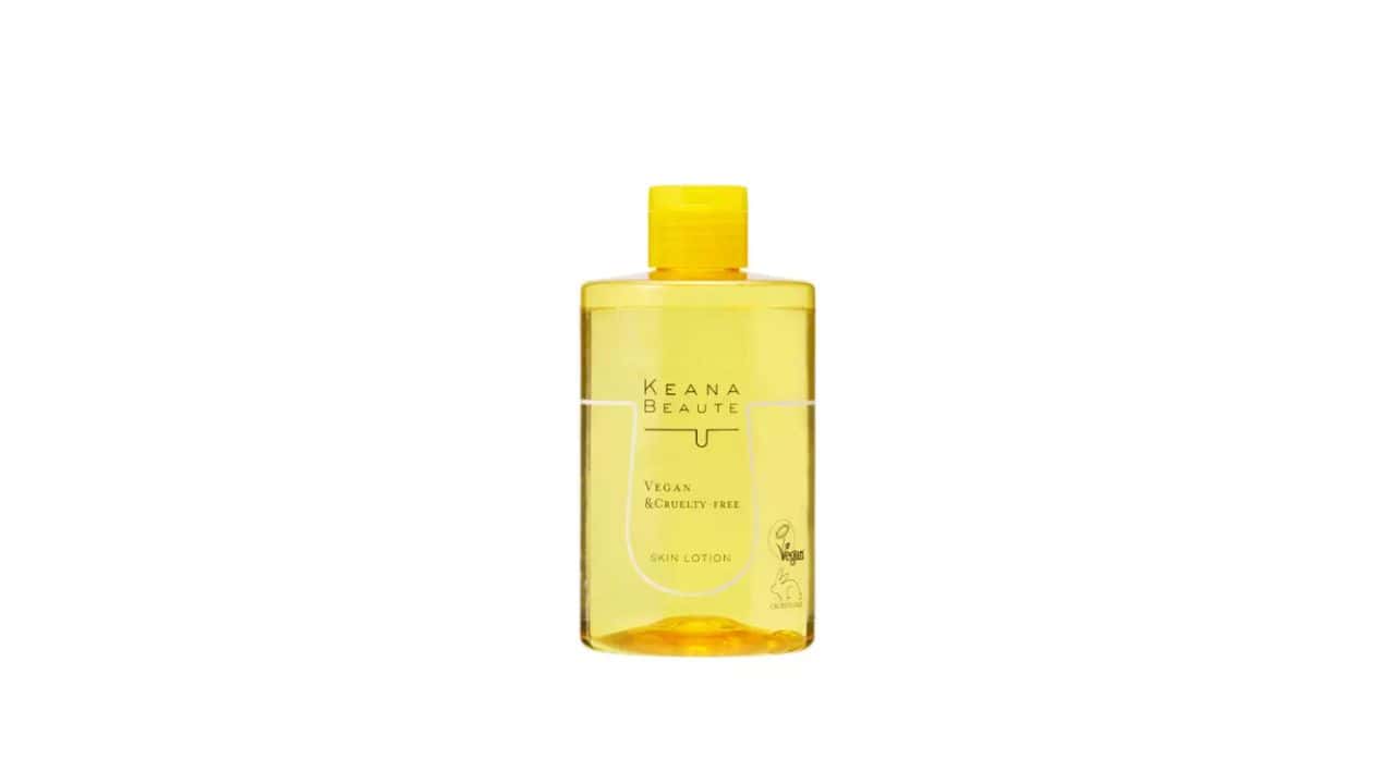 Best Natural Skincare Products for Oily Skin X Meishoku Keana Beaute Pore Tightening Lotion