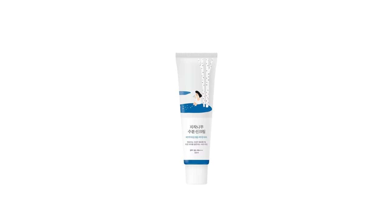 Best Natural Skincare Products for Oily Skin X Round Lab Birch Juice Moisturizing Sunscreen