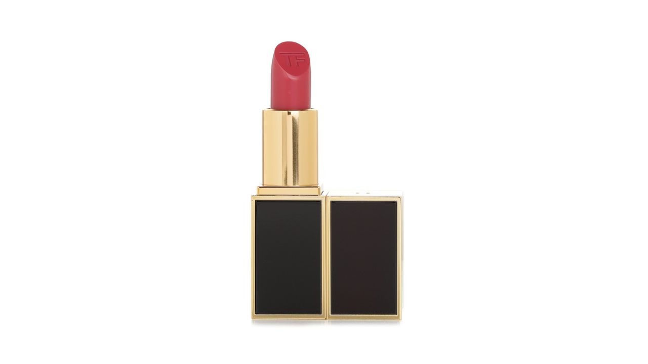 Makeup Essentials X Lipstick