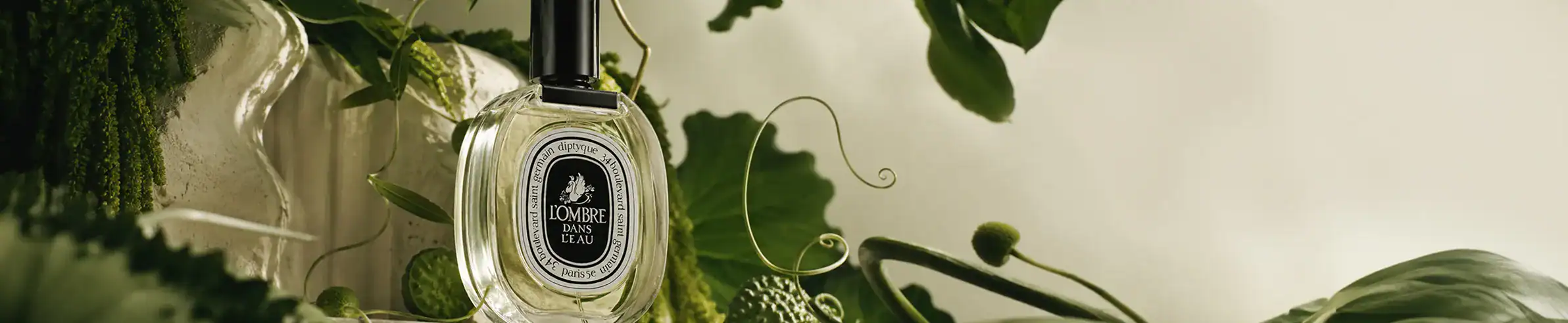 L'Occitane Almond Milk Concentrate - A luxurious skincare product at Beautinow.