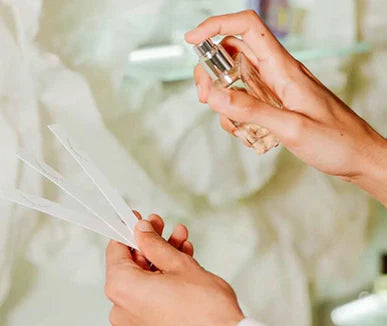 perfume sample blotters paper strips